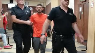 Силвия и Филип прибрали луди пари от апартаменти за секс в Пловдив, сега си скубят косите 
