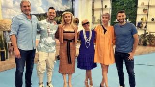 Бебе в "На кафе": Ето кой панелист на Гала се похвали с блага вест СНИМКА