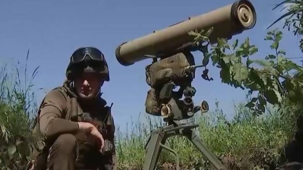 Military Watch: Западните танкове се оказаха безпомощни пред ПТРК "Корнет"
