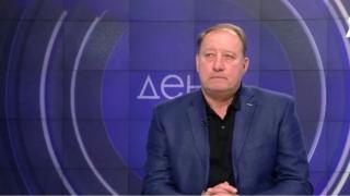 Ангел Найденов прогнозира какви решения ще взима Тагарев за помощта ни към Украйна