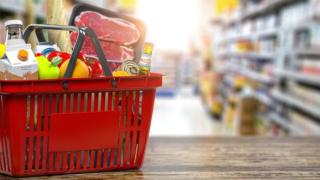 Правете си сметка: Ето каква е разликата в цените на основни продукти у нас и в Европа