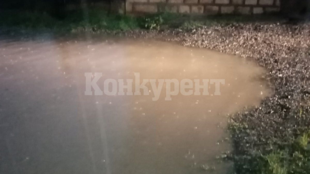 Нов порой удави Северозапада, има бедстващи хора 