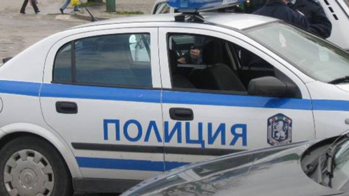 Бесен екшън в Пловдивско: Фиркан на мотика заплаши баща си с убийство, а когато ченгетата дойдоха...