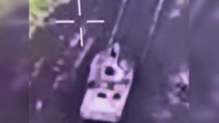ВИДЕО от войната: ВСУ унищожиха три руски БМП и камион с дрон R18