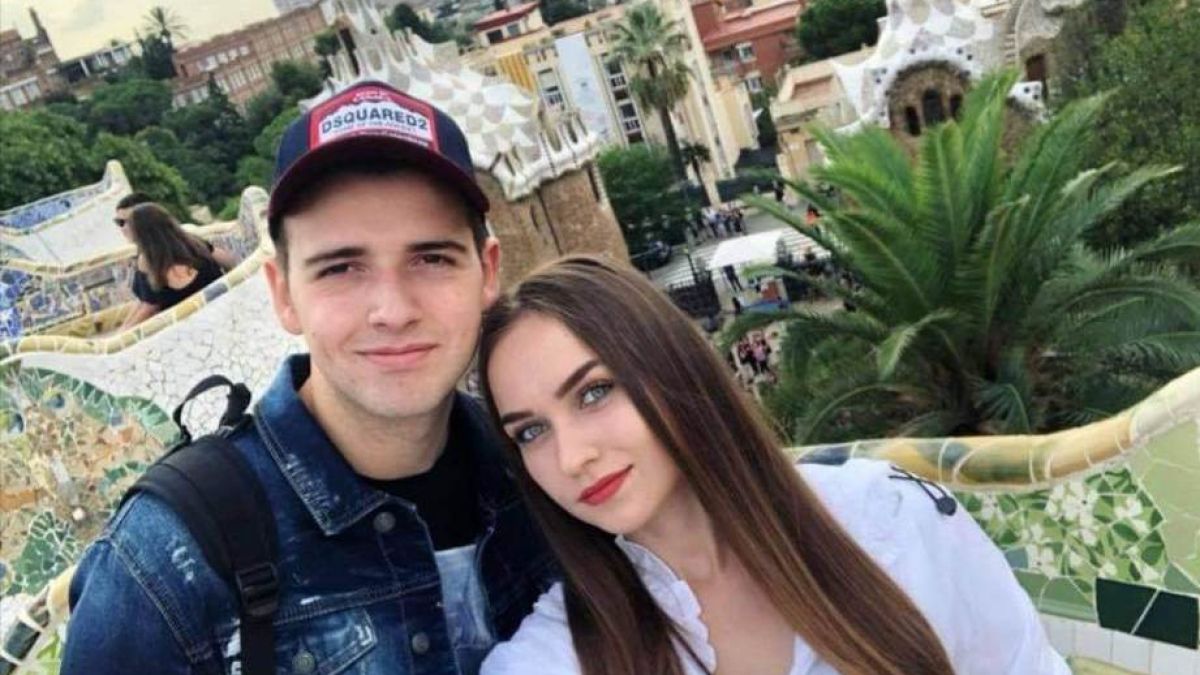 Вики и Жорката от "Един за друг" се ожениха, ето СНИМКИ от партито 