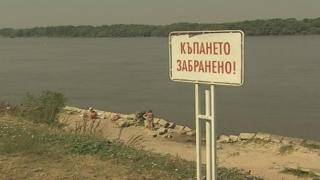 Русенци си правят кефа въпреки куп забрани, няма кой да ги спре 