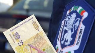 10 бона рушвет: Потресаващи разкрития за арестуваните подкупни столични полицаи