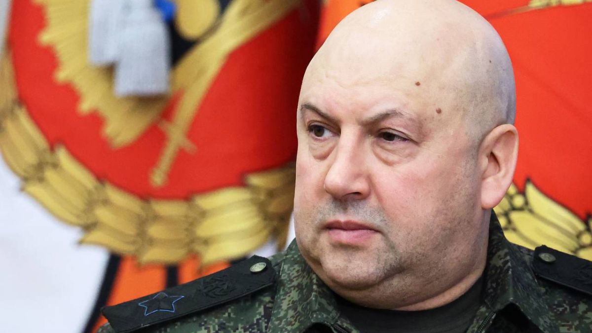 Москва жужи: Защо разпитват генерал Армагедон, участвал ли е в бунта на "Вагнер"