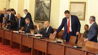 Без ярки политици в работната група за ремонт на Конституцията 