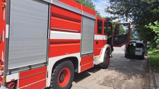 Сигнал до БЛИЦ! Извънредна ситуация в столичен квартал, гъмжи от пожарни и полиция