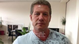 Опасният кримигерой Личкана си скубе косите 