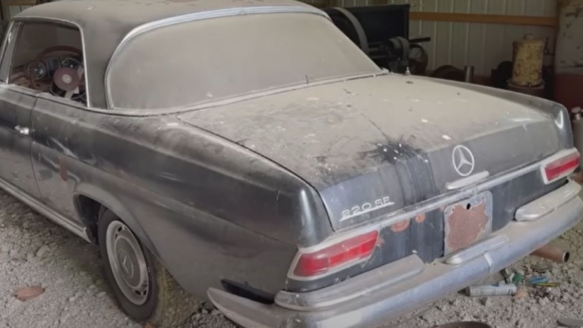 Mercedes от 60-те показа какво означава немското качество ВИДЕО