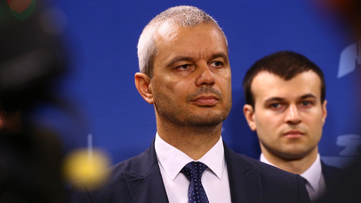 Става напечено: КС образува дело за референдума за българския лев