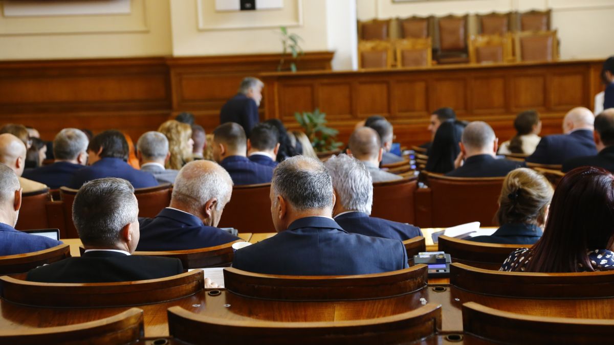 Парламентът взе важно решение за шефа на НЗОК