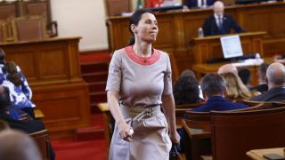 Огромен скандал! Карлос Контрера изобличи Летящата козила в грозна кражба