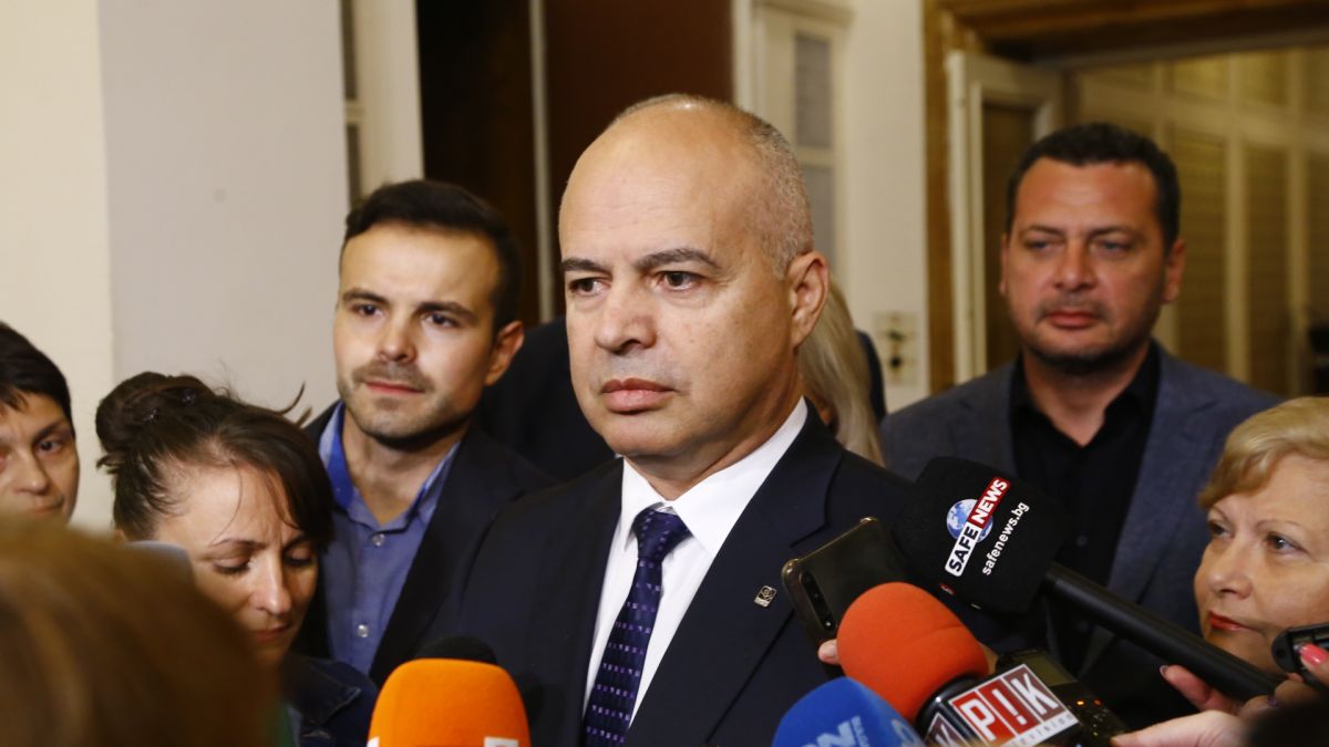 Свиленски с горещ призив към партиите след избора на Главчев: Мобилизирайте се и...