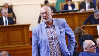 Любен Дилов-син взриви НС, цитира апостол Павел