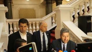 След като Борисов го предложи за шеф на НС: Сензационна мълва за ген. Атанасов