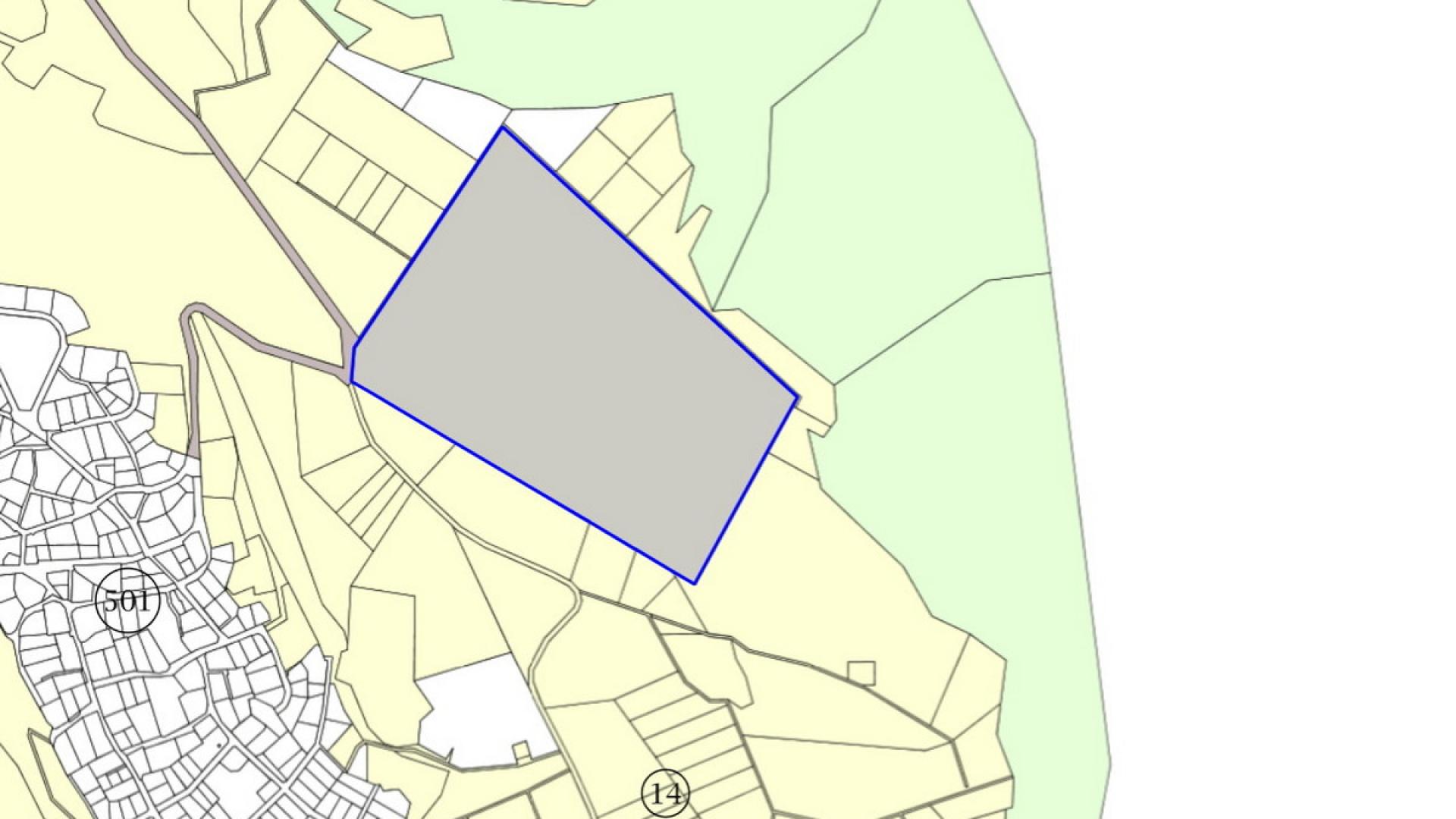 МО вади на тезгяха апетитен парцел край морето 