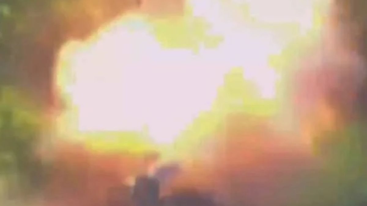 ВИДЕО от войната: „Ланцет“ порази станция за РЕБ „Буковел-АД“ на ВСУ