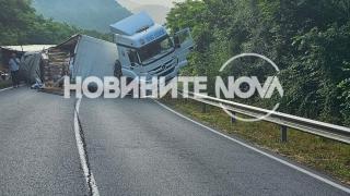 Нов ад в Прохода на Републиката, какво се случва СНИМКИ 