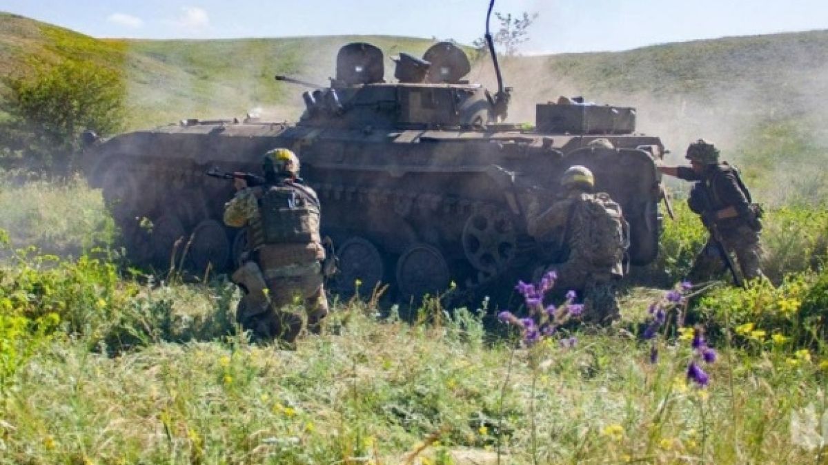 Бивш командир на "Айдар": „Прозорецът на възможностите“ за контранастъплението е до октомври