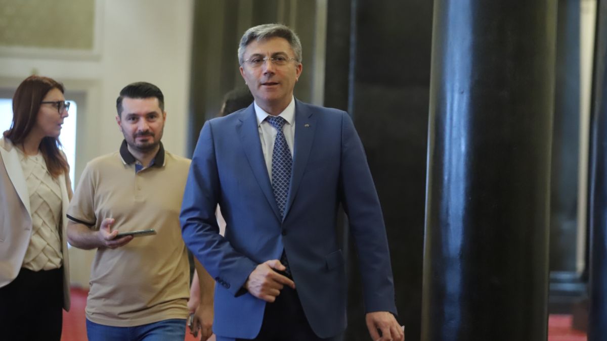 Карадайъ: Списъка с конкретни оръжия за Украйна търсете при министър Тагарев