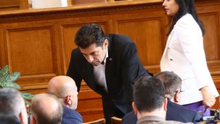 СУПЕР СКАНДАЛ В БЛИЦ! Кирил Петков превзема МВР със скандални назначения! Кога ще извикат него и баща му за разстрела на Алексей Петров?