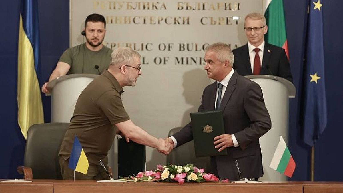 Важно: Преговорите за продажба на ядрените реактори от АЕЦ "Белене" започнаха