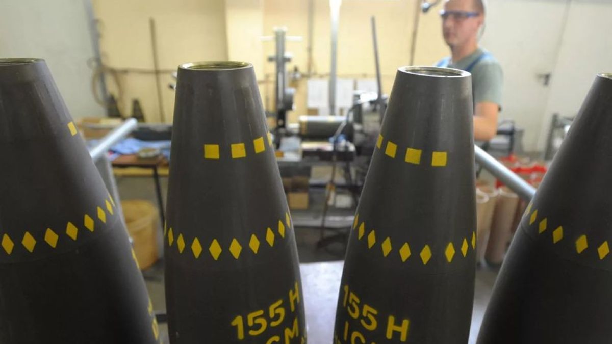 Става страшно! САЩ решиха да дадат касетъчни боеприпаси на Украйна ВИДЕО