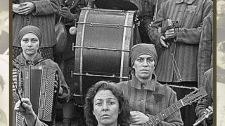 Зловещата причина, поради която нацистите имали оркестри в концлагерите