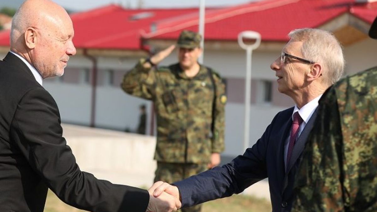 Много важен ден за Денков и Тагарев, ето къде ще ходят и какво ще правят 