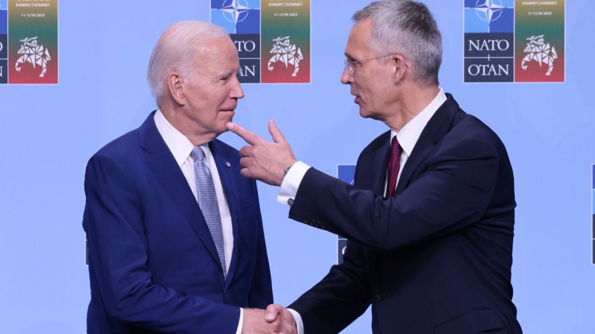 НАТО с ултиматум към Русия да изтегли войските си от тази държава, защото...