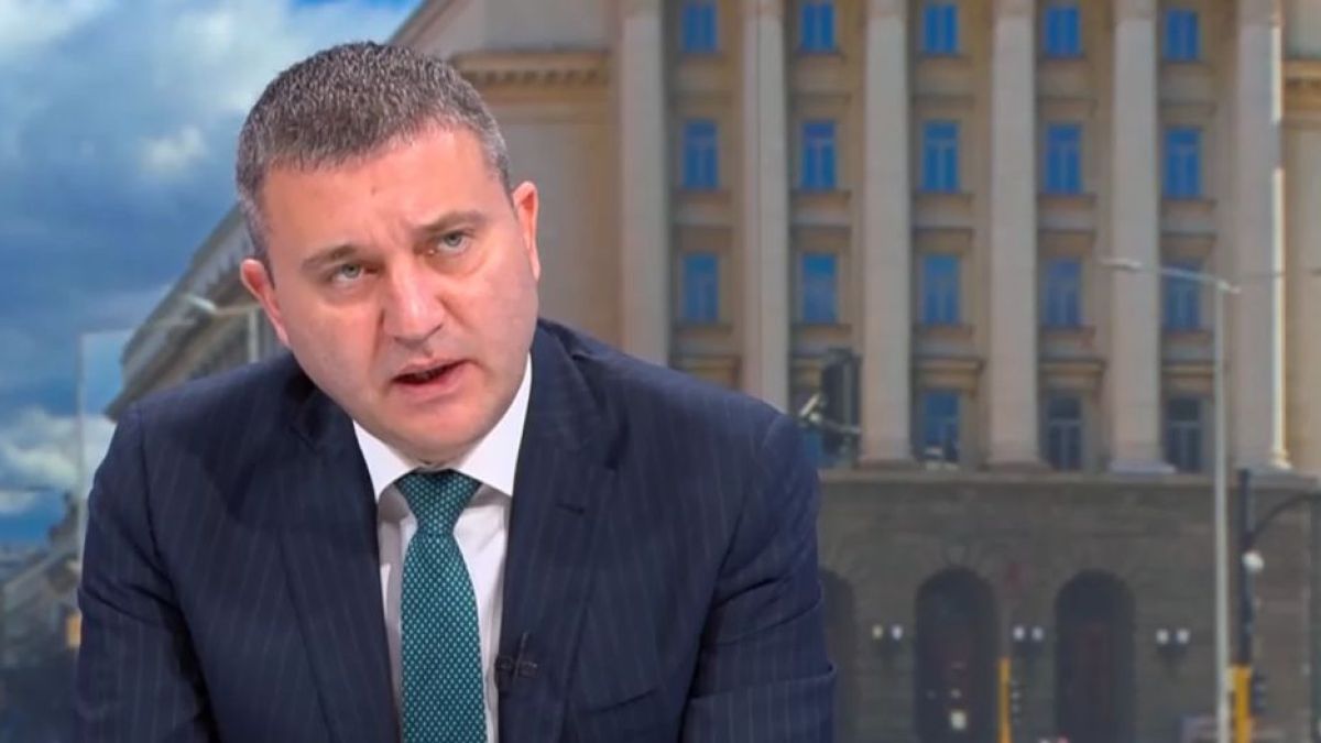 Владислав Горанов попари лошо бюджета на Асен Василев!
