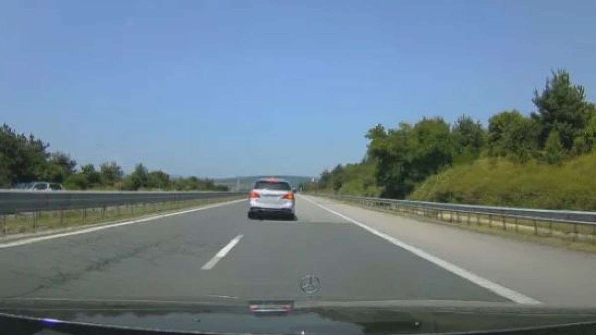 Диана Русинова тръгна по АМ "Тракия", засне това ВИДЕО и призова всички да...