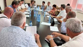 Нинова: Има две Българии – едната на тройната коалиция, а другата...