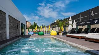 Pulse Beach: Прохлада и релакс в града