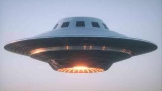 Бивш американски пехотинец твърди, че е заплашен от "мъже в черно": Видях НЛО! ВИДЕО