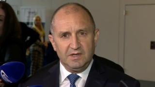Румен Радев: Вярвам, че ръководството на РСМ ще постигне равноправие на българите в страната