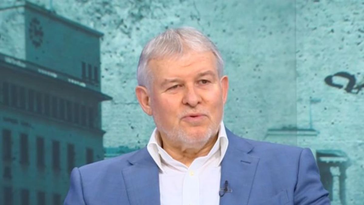 Румен Христов обяви какво ще стане с цените на горивата след спирането на концесията за "Росенец"