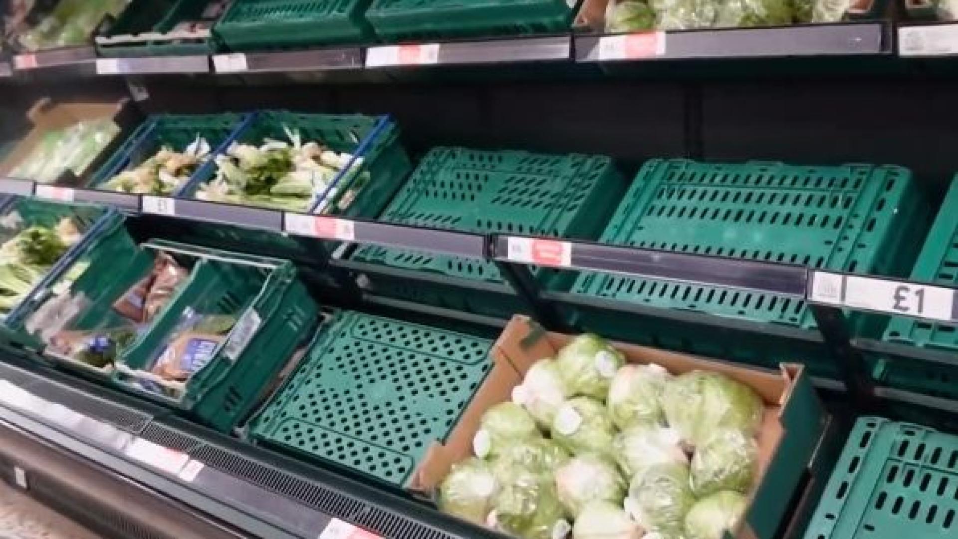 Основни храни изчезват от магазините, причината е...