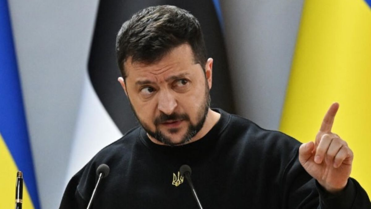 Зеленски се закани: Подготвяме мощни отговори на руските атаки