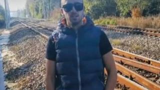 Малко преди да потъне вдън земя, камера засякла 24-г. Митко от Стамболийски да...