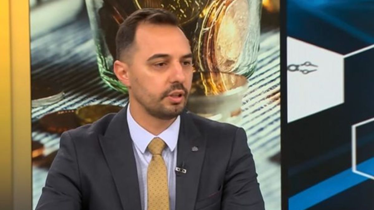 Свърши ли горивото у нас и кога цените ще намалеят: Икономическият министър разкри истината ВИДЕО
