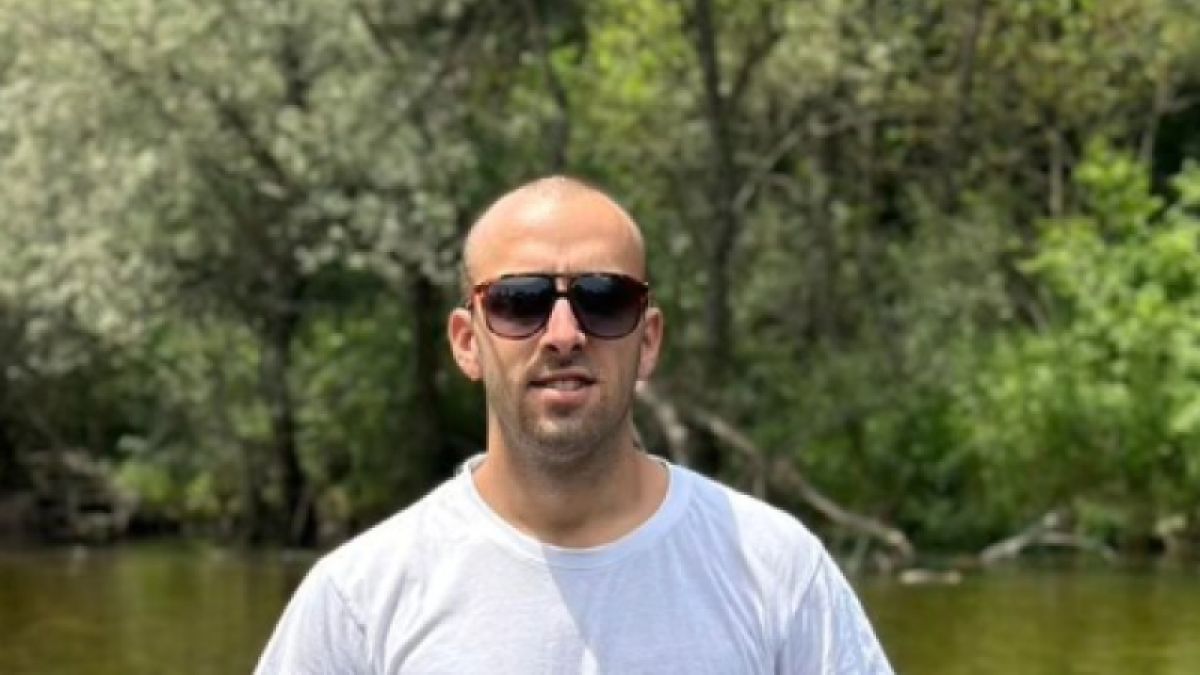 Ужас в Стамболийски: 24-г. Митко е мъртъв! Убиецът му избяга във...