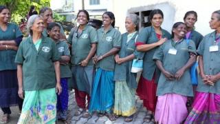 11 боклукчийки спечелиха над 1 млн. долара от лотарията ВИДЕО