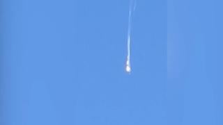 ВИДЕО от войната: Украински бойци свалиха руски самолет