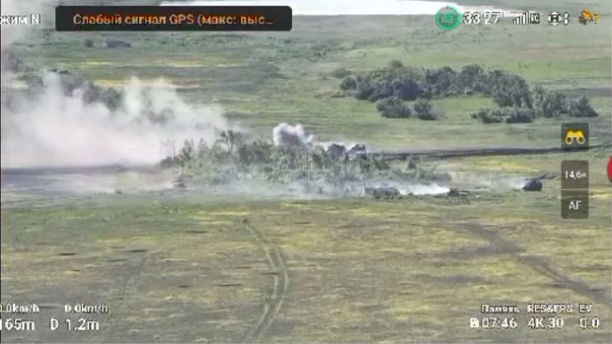 ВИДЕО от войната: Т-72 разгроми от засада колона от 8 западни бронирани машини
