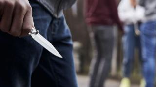 Сигнал до БЛИЦ! Подивели араби с ножове ошашавиха столичани 