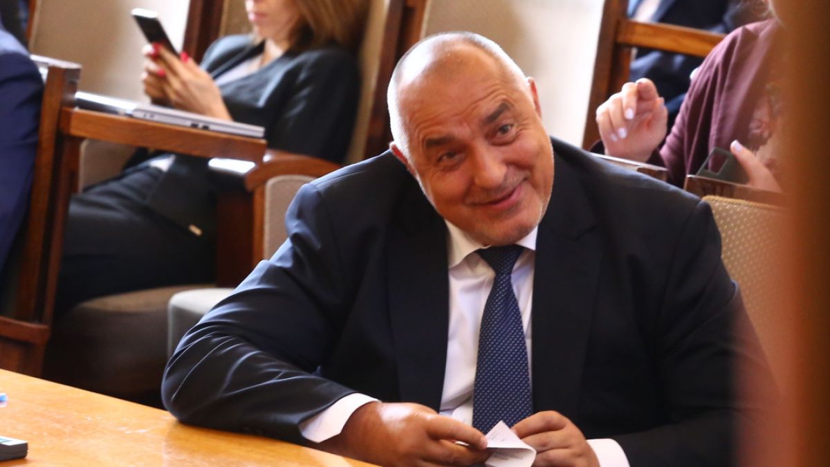 Политолог: ГЕРБ вече сбъркаха и сега...